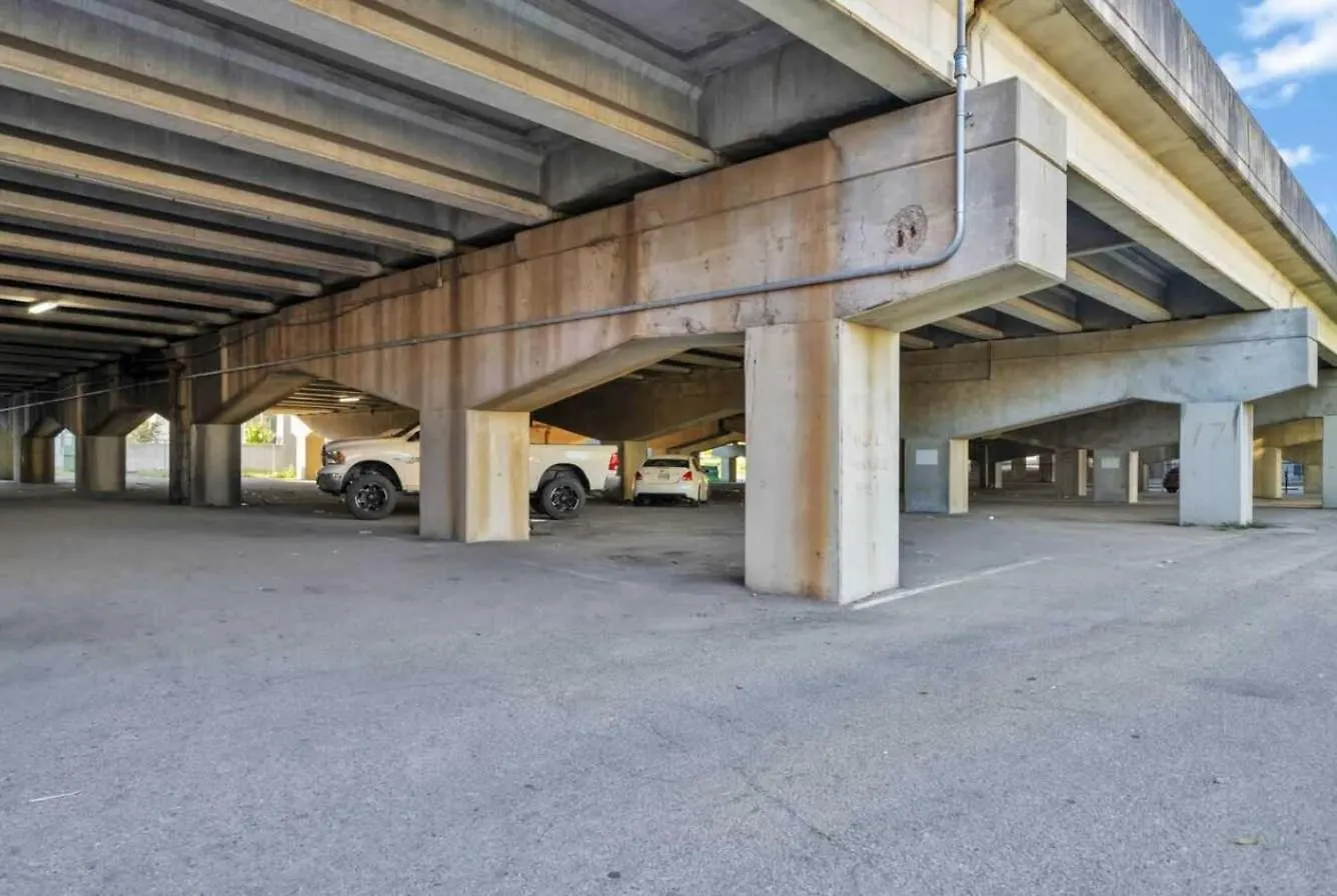 Cozy Unit With Free Parking Near Medical District Daire Louisville
